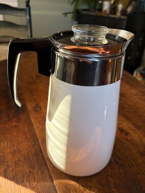 9 cup Corning Ware Coffee Percolator White Stainless-Trim Complete w/ Insides